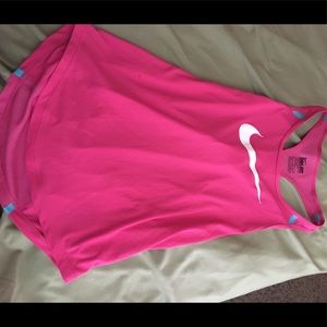 Nike workout top